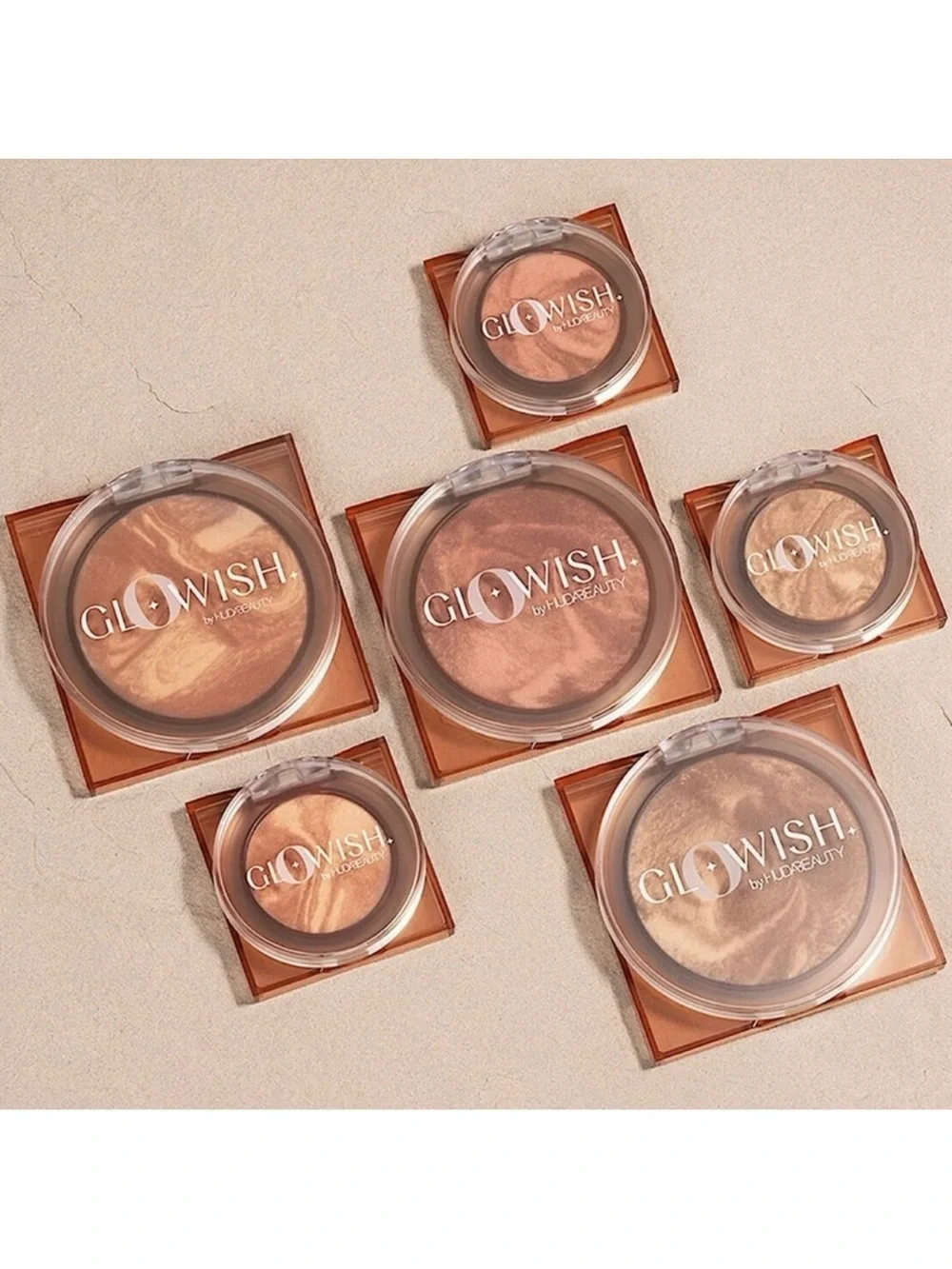 Huda Beauty 04 Deep Tan Glowish Soft Radiance Bronzing Powder